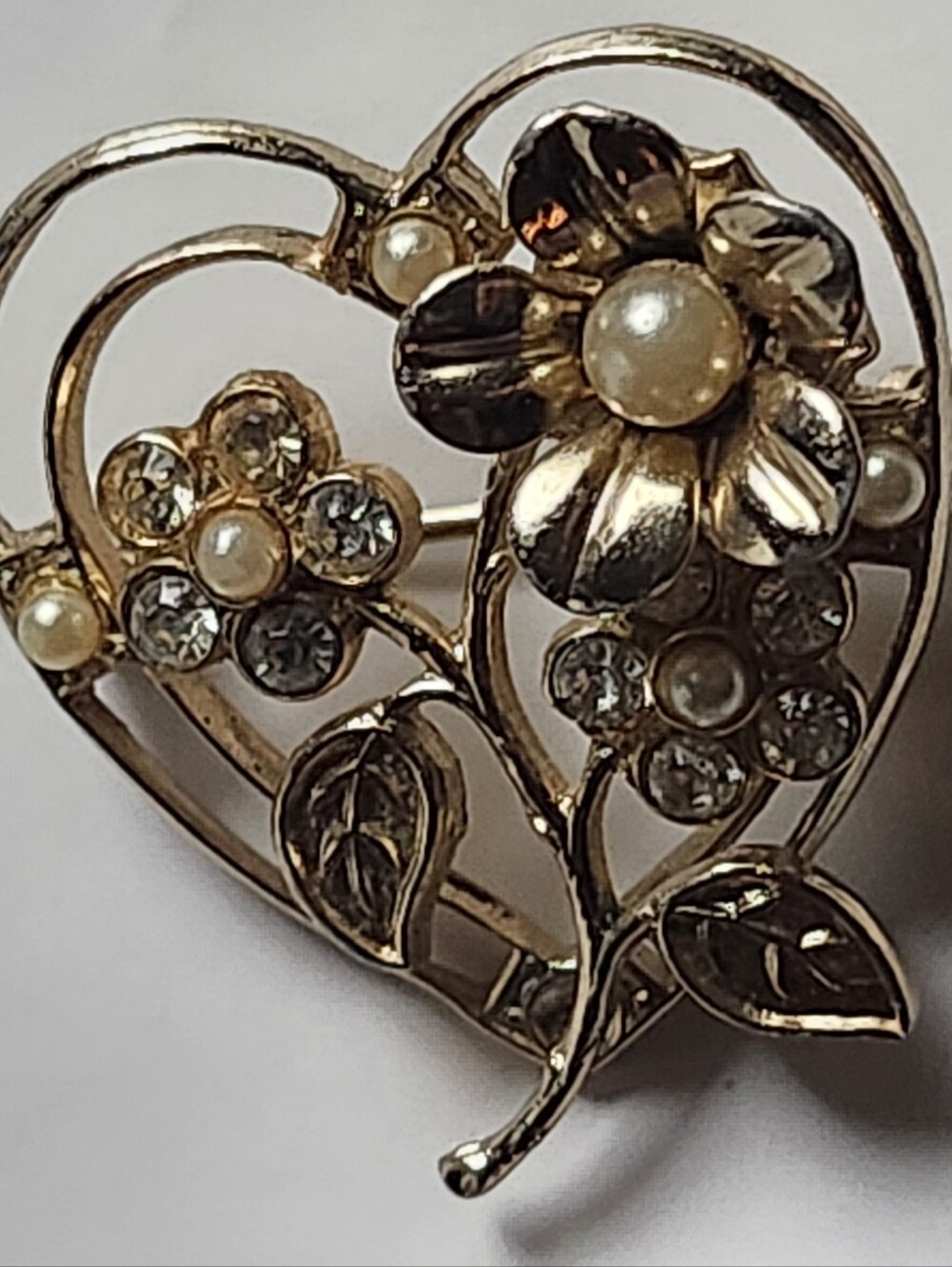 Gold Tone Floral Heart Brooch with Pearls and Crystals -.vintage